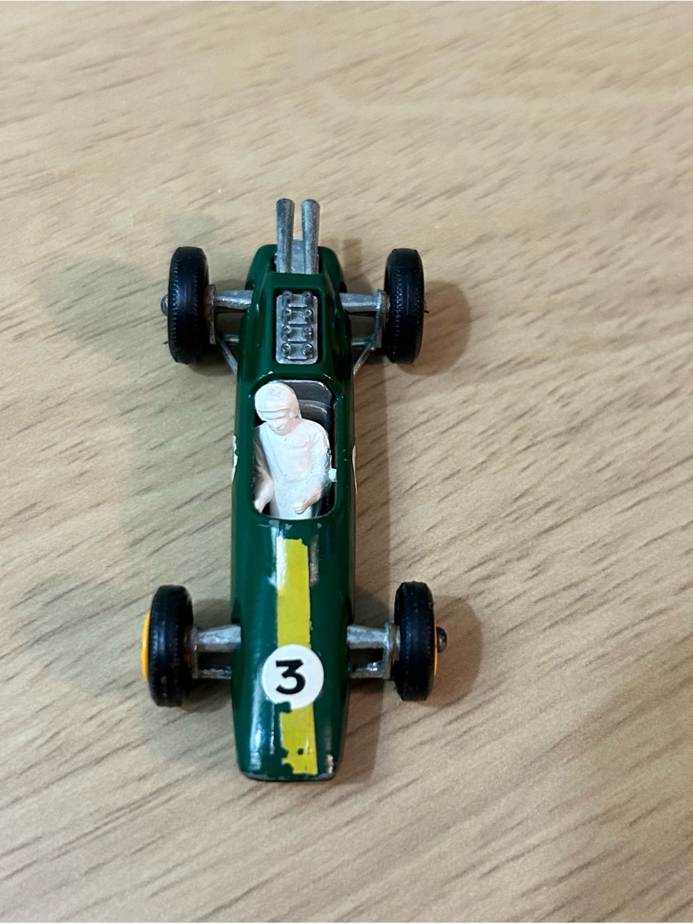 Lotus Racing Car Matchbox Car - Picture 3 of 4